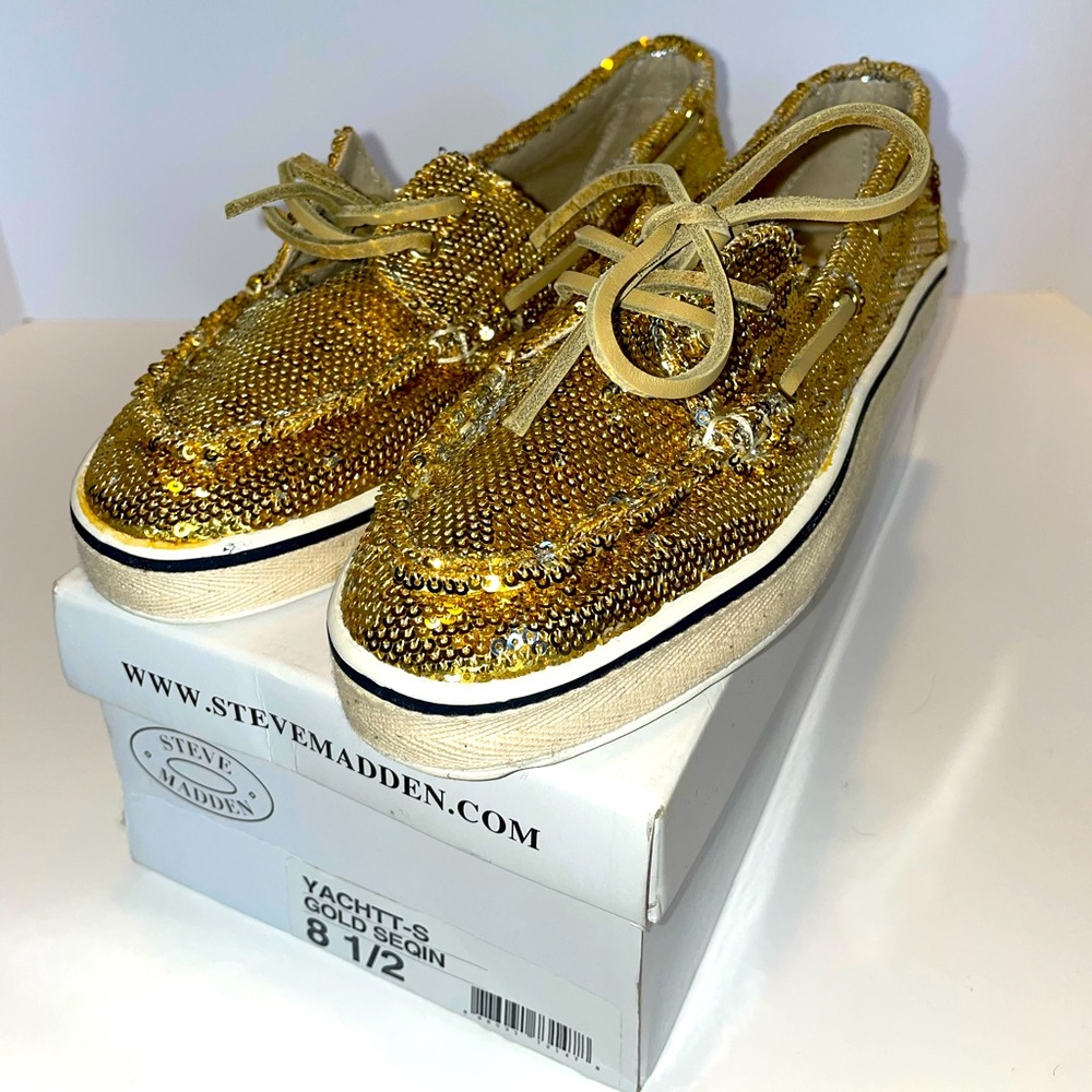 Steve Madden. Gold sequins boat shoes.